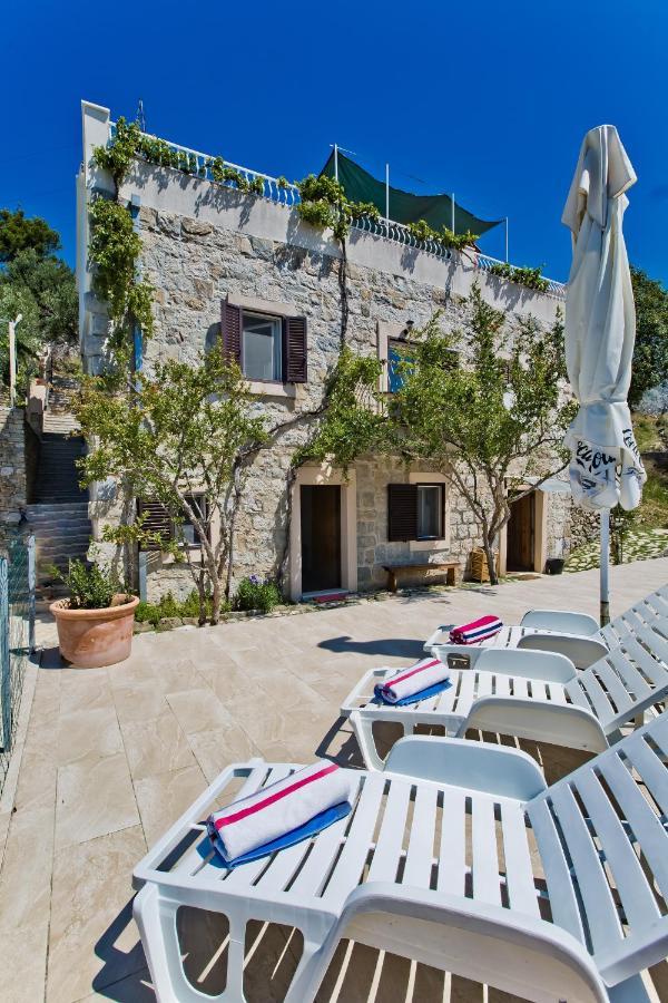 Villa Don Dan Zrnovnica ภายนอก รูปภาพ