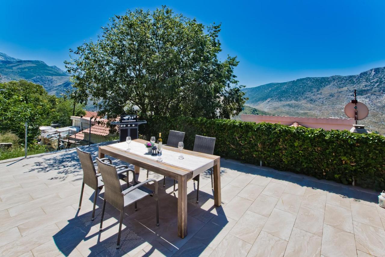 Villa Don Dan Zrnovnica ภายนอก รูปภาพ